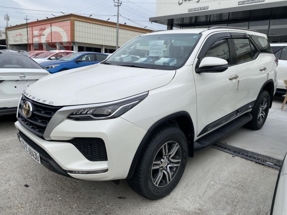 تۆیۆتا فۆرچێنەر